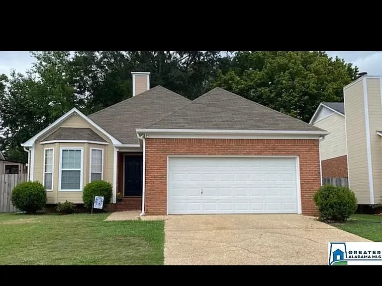 144 Charleston Way — Photo 1