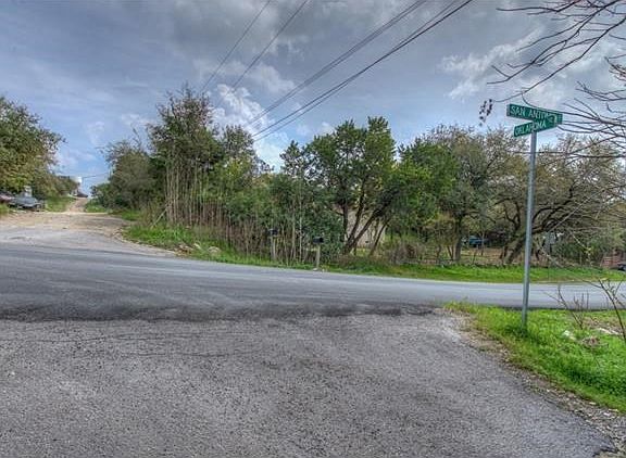 4th image of 3600 San Antonio St