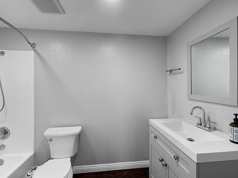 2853 N Palm Ave #2 — Photo 13