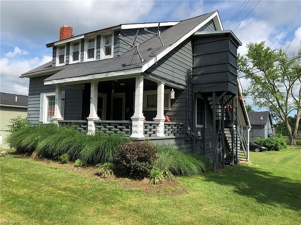 1st image of 815 E Main St