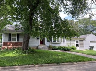 15 Wenholz Ave, Dundee, IL 60118