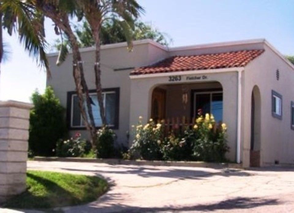 1st image of 3263 Fletcher Dr