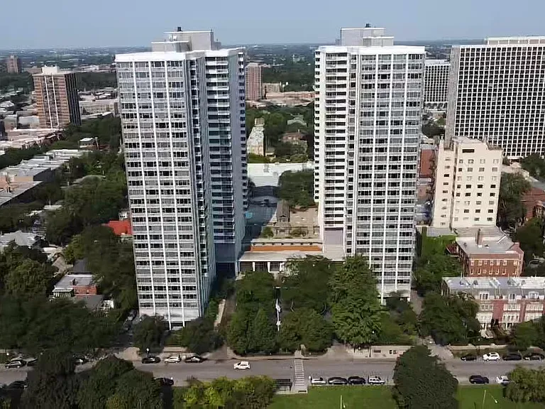 4250 N Marine Dr #1203 — Photo 30