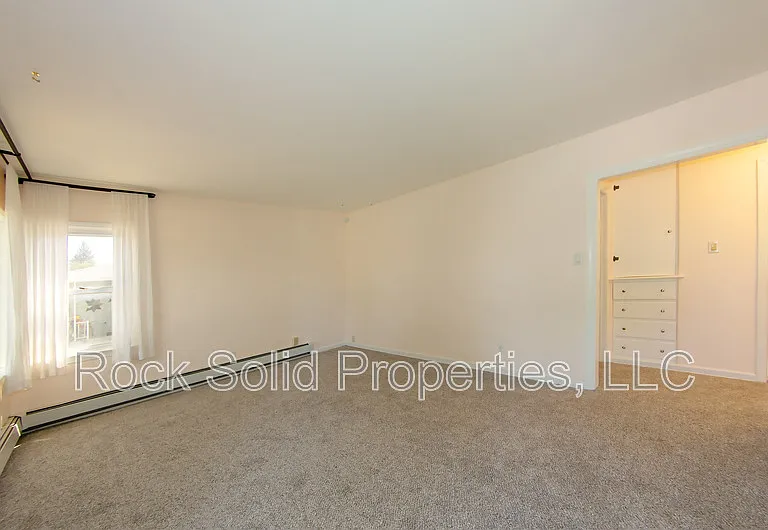 1301 E 23rd St #1 — Photo 3