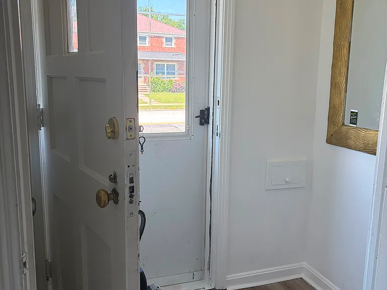 760 Babbitt Rd — Photo 15
