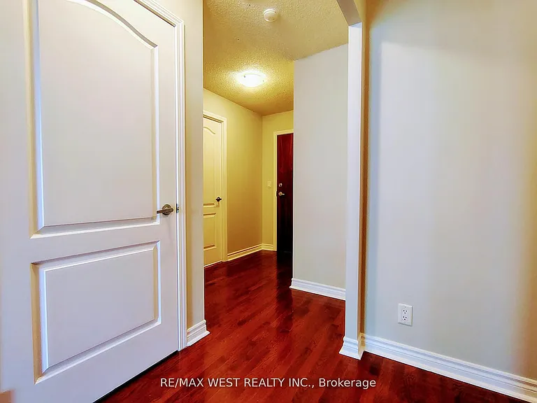 1 Elm Dr W #1301 — Photo 9