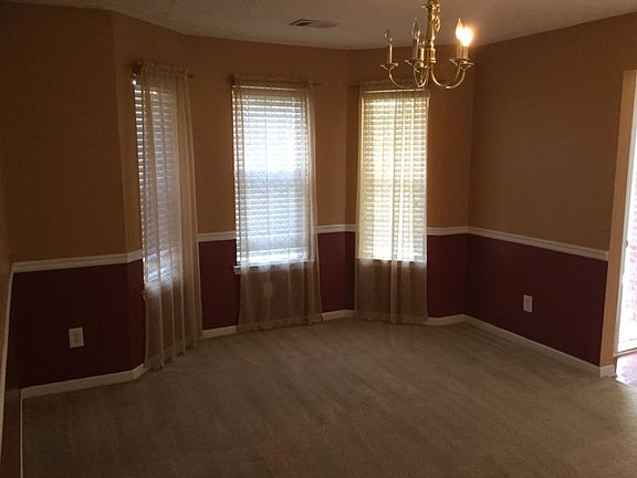 3rd image of 2038 Gates Ct