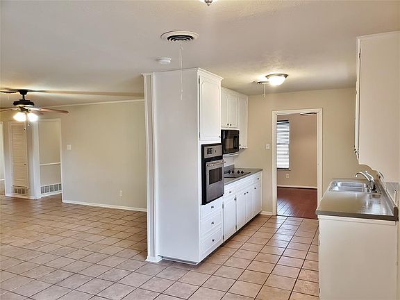 5th image of 6044 Worrell Dr