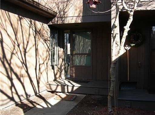 1st image of 2533 Meade Ct