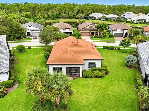 8874 Horned Lark DR, NAPLES, FL 34120