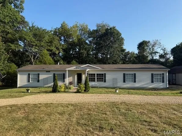 9870 Three Oaks Ln, Bloomsdale, MO 63627