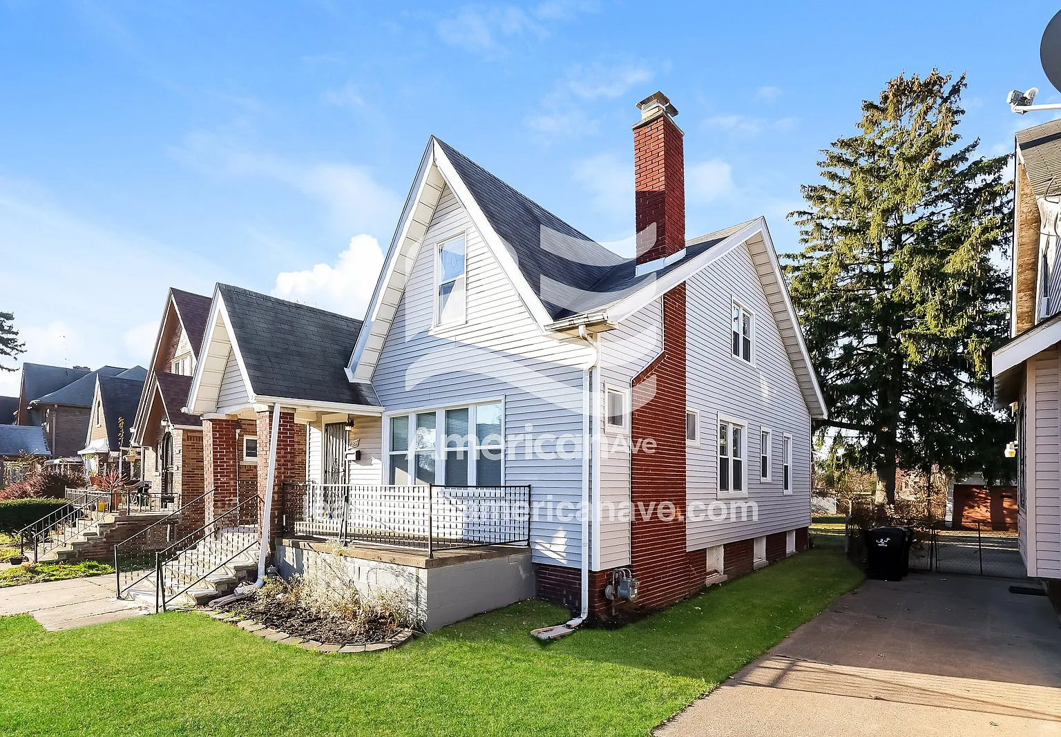 4 bed, 1.0 bath, 1188 sqft, $1,397 — Photo 2
