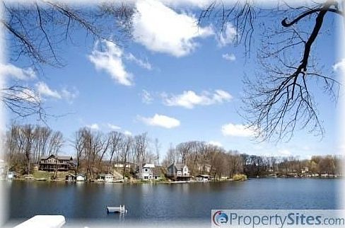 4th image of 2644 Seymour Dr