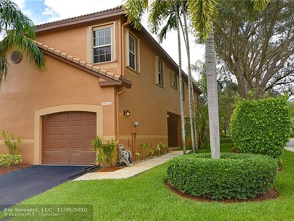 3rd image of 1513 Barcelona Way #1513