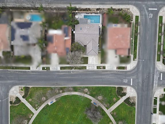 4th image of 2262 Riesling Ave