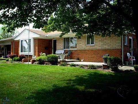 1st image of 31047 Gloede Dr