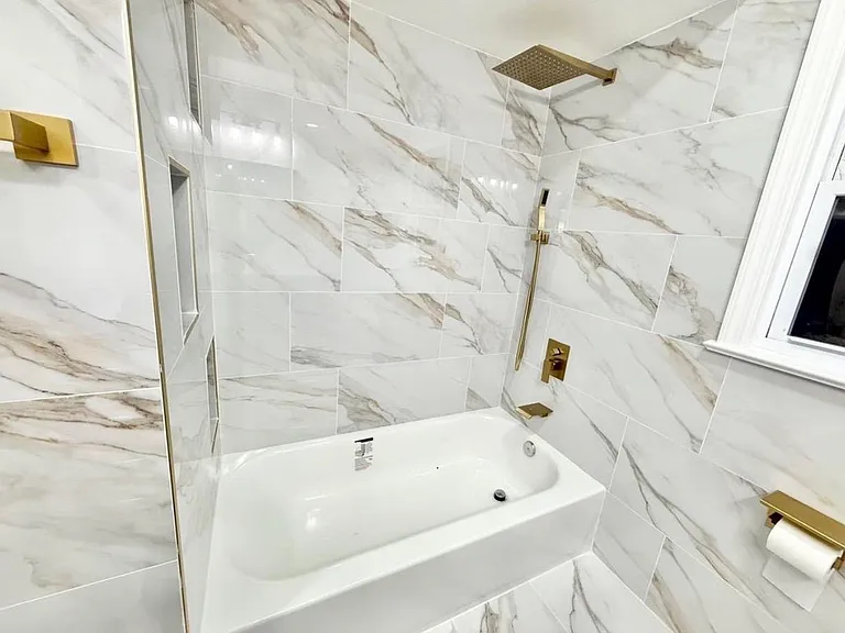588 Avenue A #3 — Photo 19