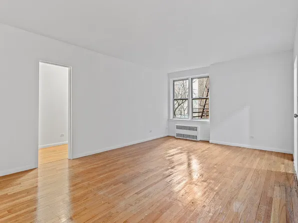 800 Grand Concourse APT 2TN, Bronx, NY 10451