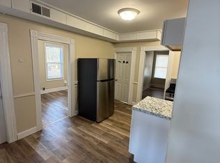 33 Star St APT 3, Ansonia, CT 06401