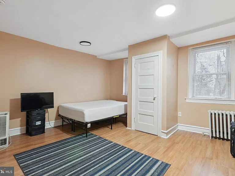 5400 Woodcrest Ave — Photo 41
