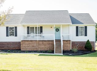 184 Clinton Dr, Evington, VA 24550