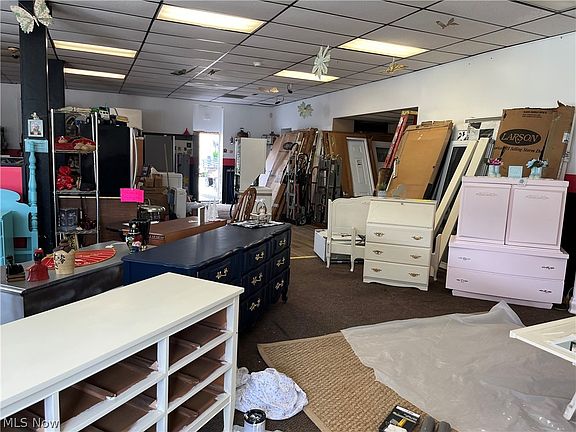5th image of 302 N 4th St
