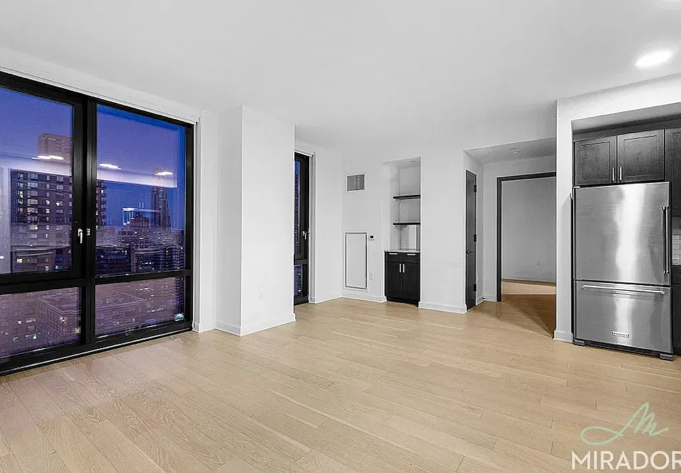 21 W End Ave #2701