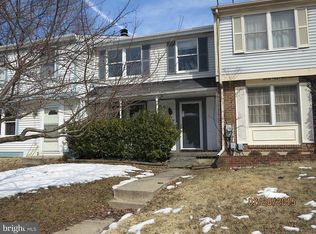 7913 Sutherland Ct, Pasadena, MD 21122