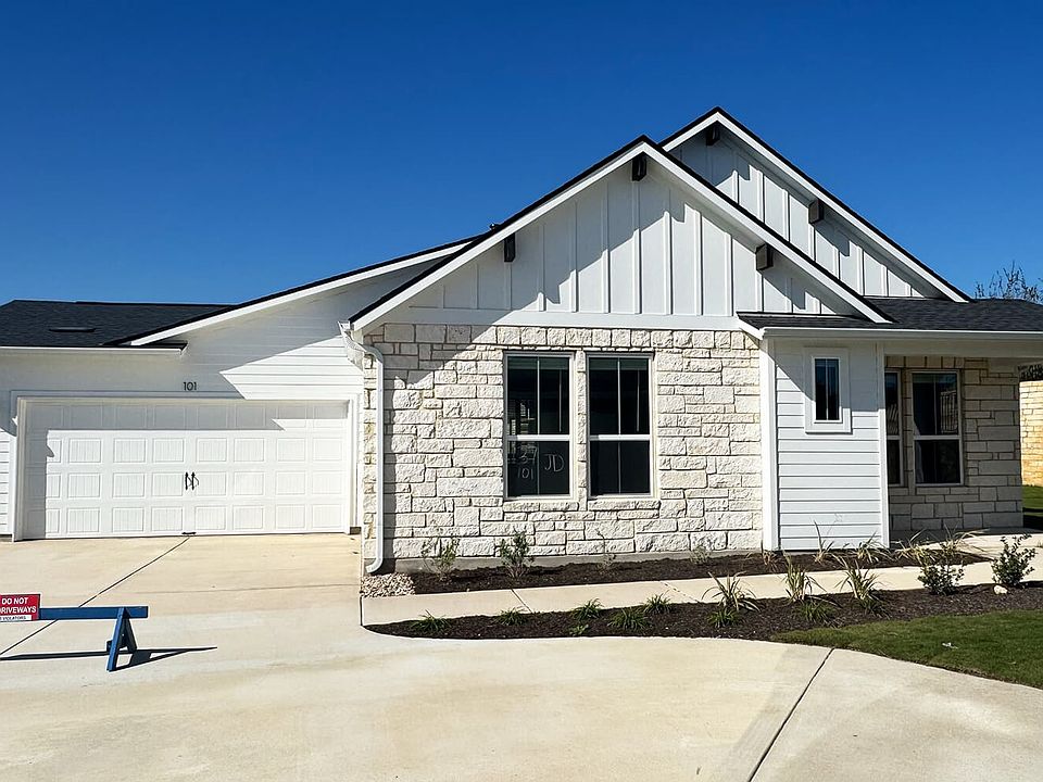 137 Surfside Street