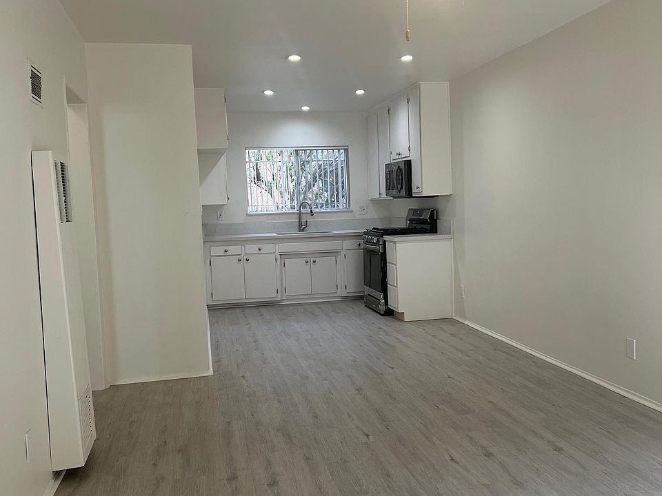 1st image of 1233 N Hoover St APT 2