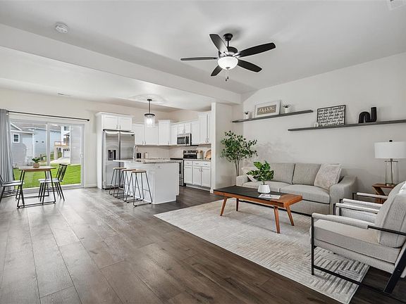 3rd image of 1239 Ronald Way