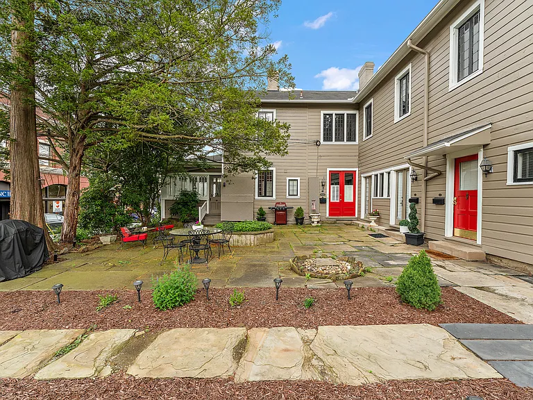 501 A Blackburn Rd. Patio