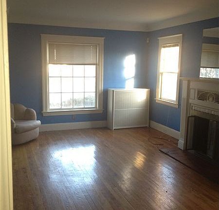 3991 Crooks Family Room 2