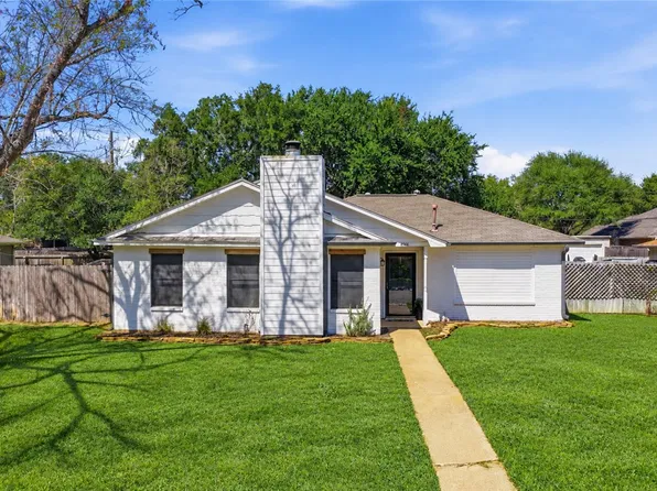 4744 Brompton Ln, Bryan, TX 77802