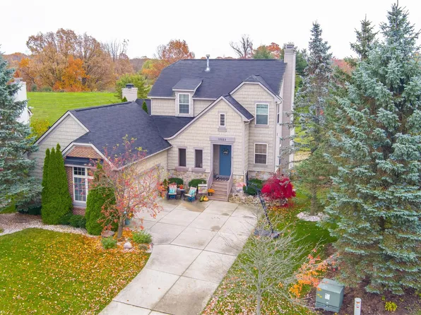 10022 Mulberry Ln, Grand Blanc, MI 48439