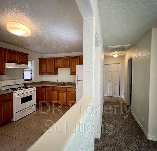 3529 Ross Ave SE — Photo 21