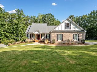 386 N Victoria Rd, Woodstock, GA 30189