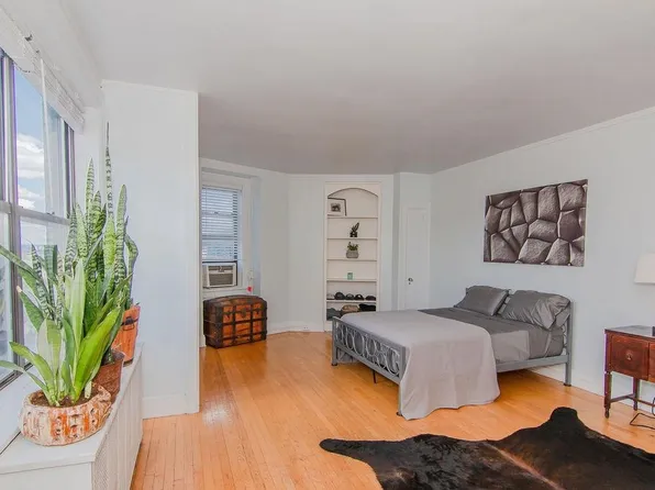 2600 John F Kennedy Boulevard image 17 of 34