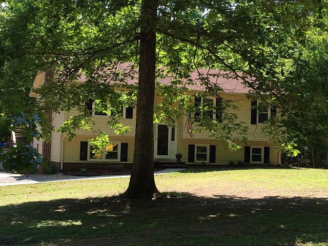 1st image of 260 Campridge Ln