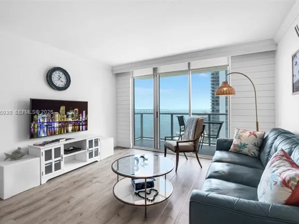 1155 Brickell Bay Dr, Miami, FL