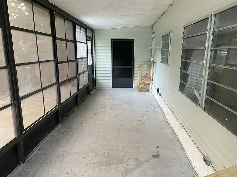 Lakeview Terrace — Photo 34
