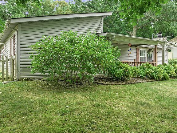 3rd image of 3707 Kimrod Dr