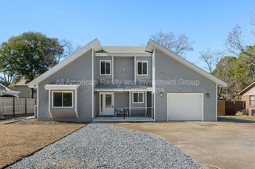 41 Solar St Photo 1