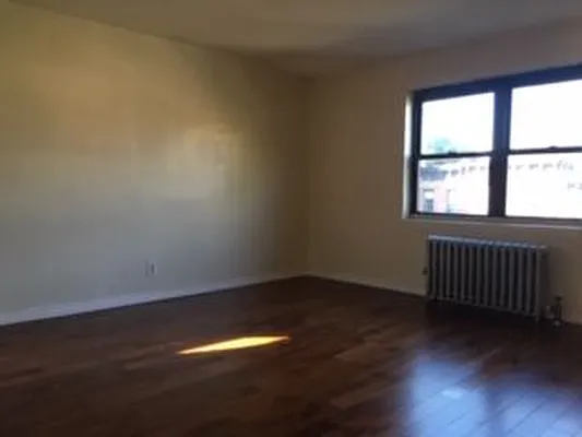 Rented by Besen Partners, LLC | media 23