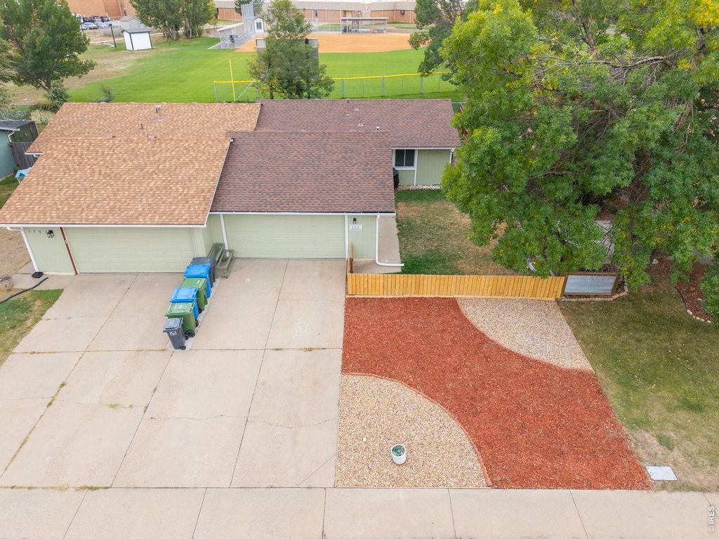 1704 Ranae Dr