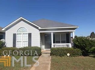 302 Haverhill Cir, Warner Robins, GA 31088