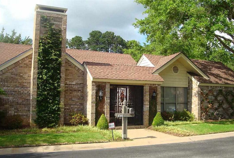 1st image of 846 Ashford Ct