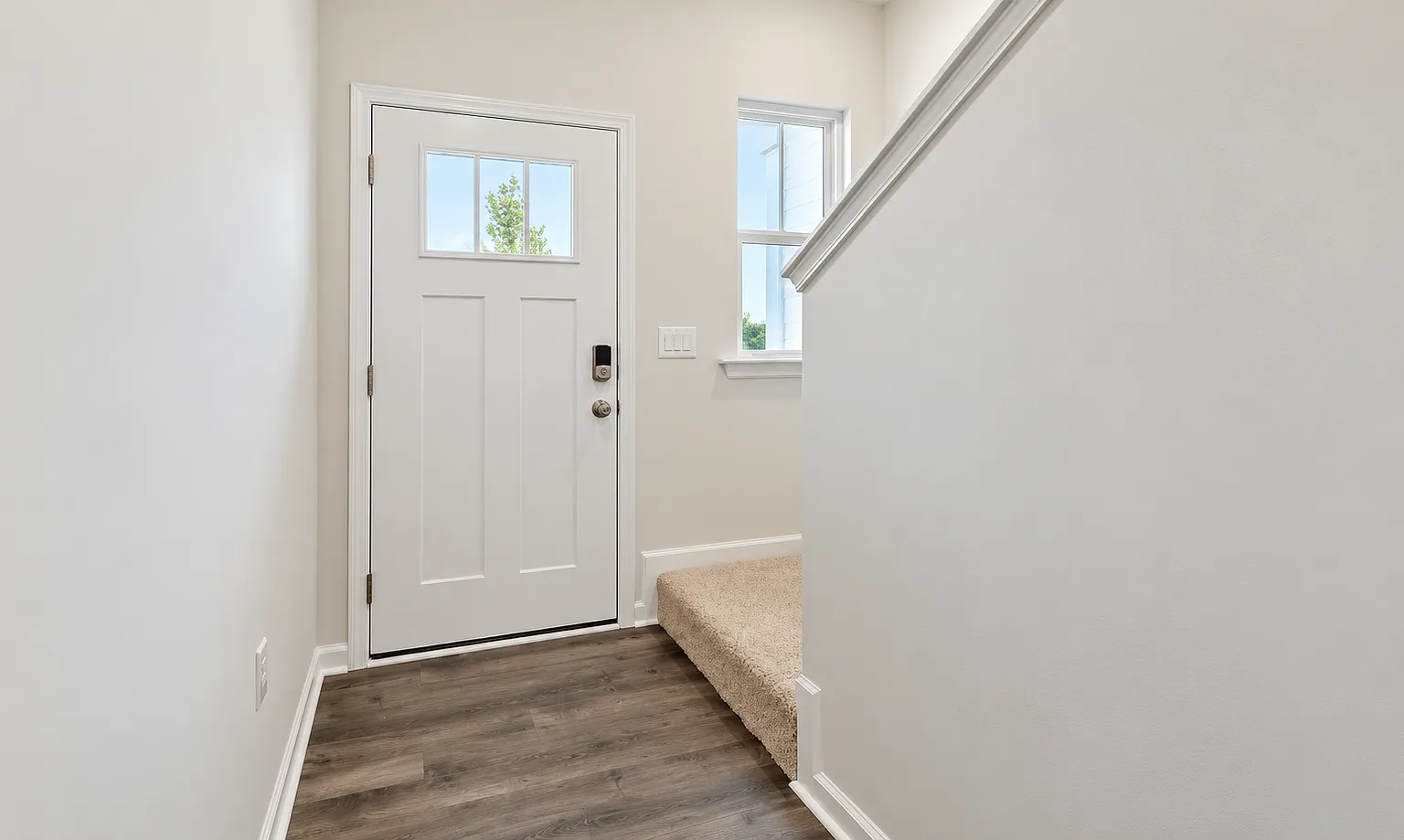 3 bed, 2.5 bath, 1749 sqft, $2,200 — Photo 3