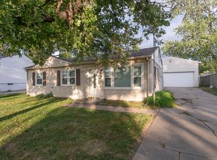 4027 Wakeman Dr, Council Bluffs, IA 51501