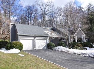 143 Trails End, Irvington, NY 10533